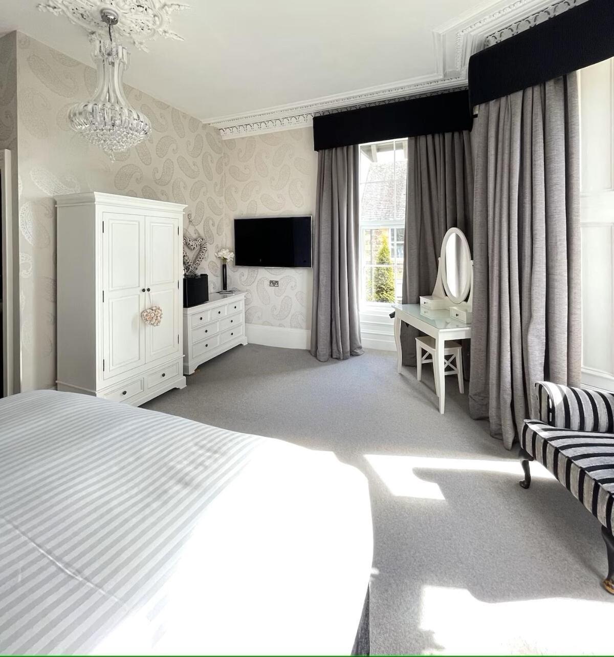 The Abbotsford Callander